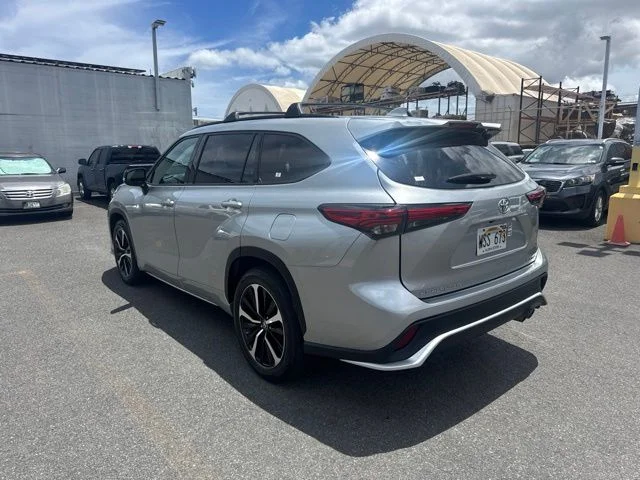 Used 2022 Silver Toyota XSE image 3