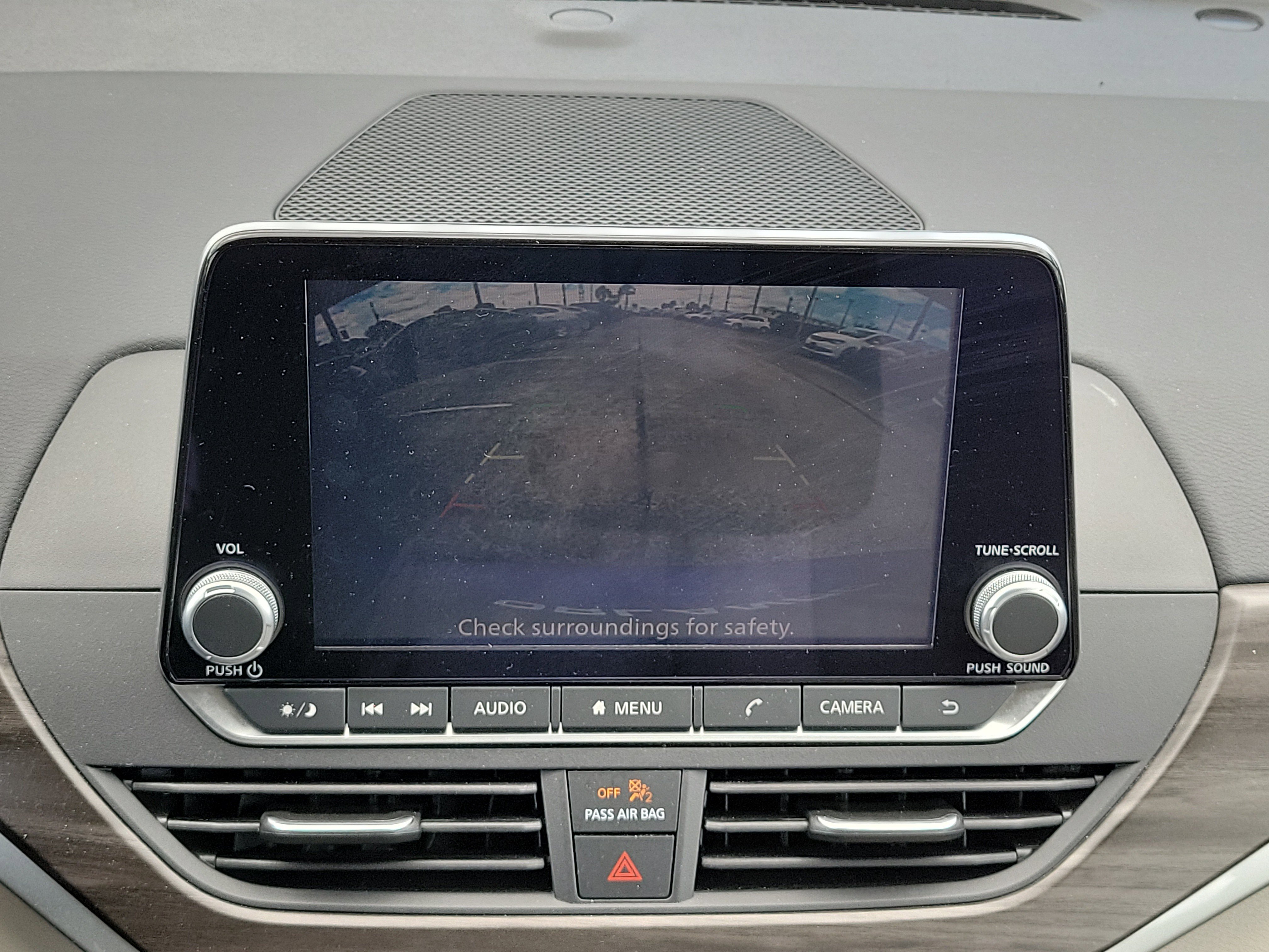 Used 2025 Bluestone Pearl Nissan SV image 25