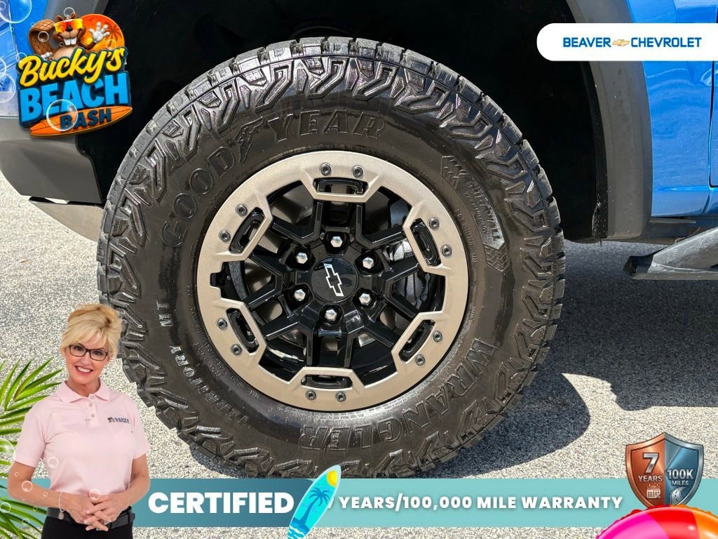 Used 2024 Glacier Blue Metallic Chevrolet ZR2 image 10