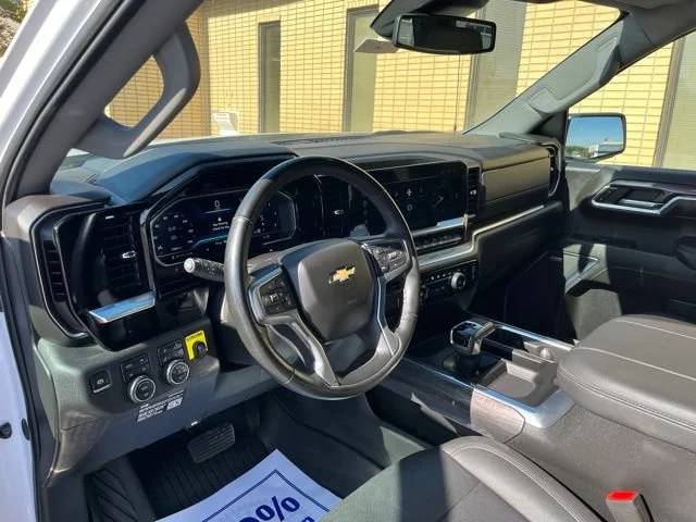 2024 Chevrolet Silverado 1500 LTZ - Photo 11
