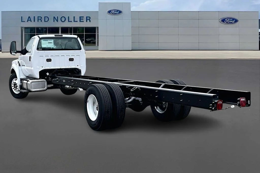 New 2026 Oxford White Ford F-650 Diesel Straight Frame image 3
