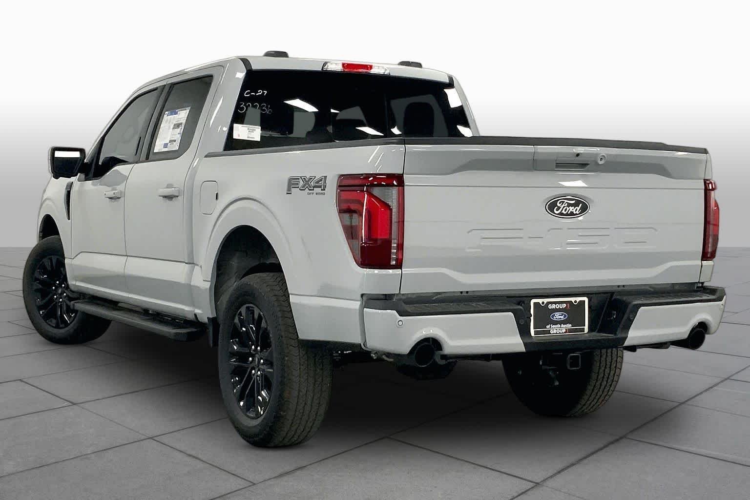 New 2026 Avalanche Ford Lariat® image 11