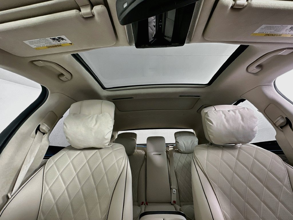 New 2027 Blue Mercedes-Benz S 580 image 22