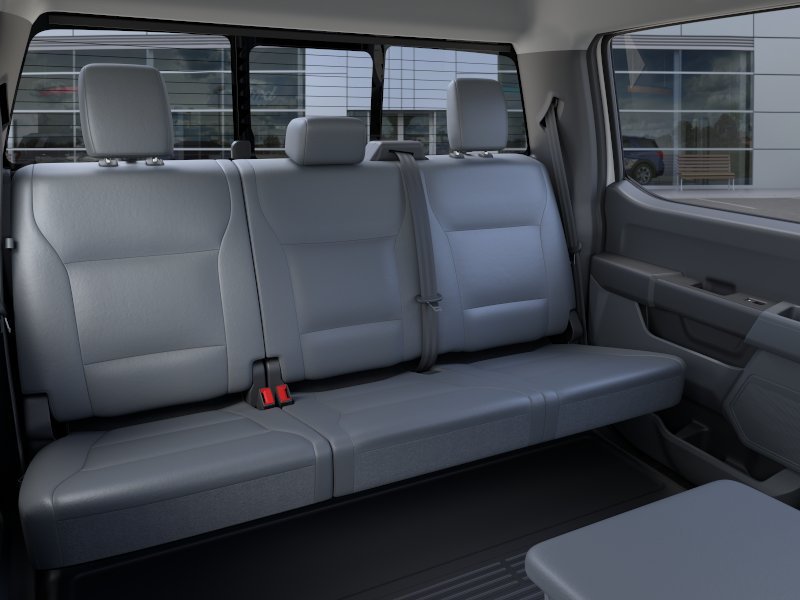 New 2026 Oxford White Ford F-350® XL image 33