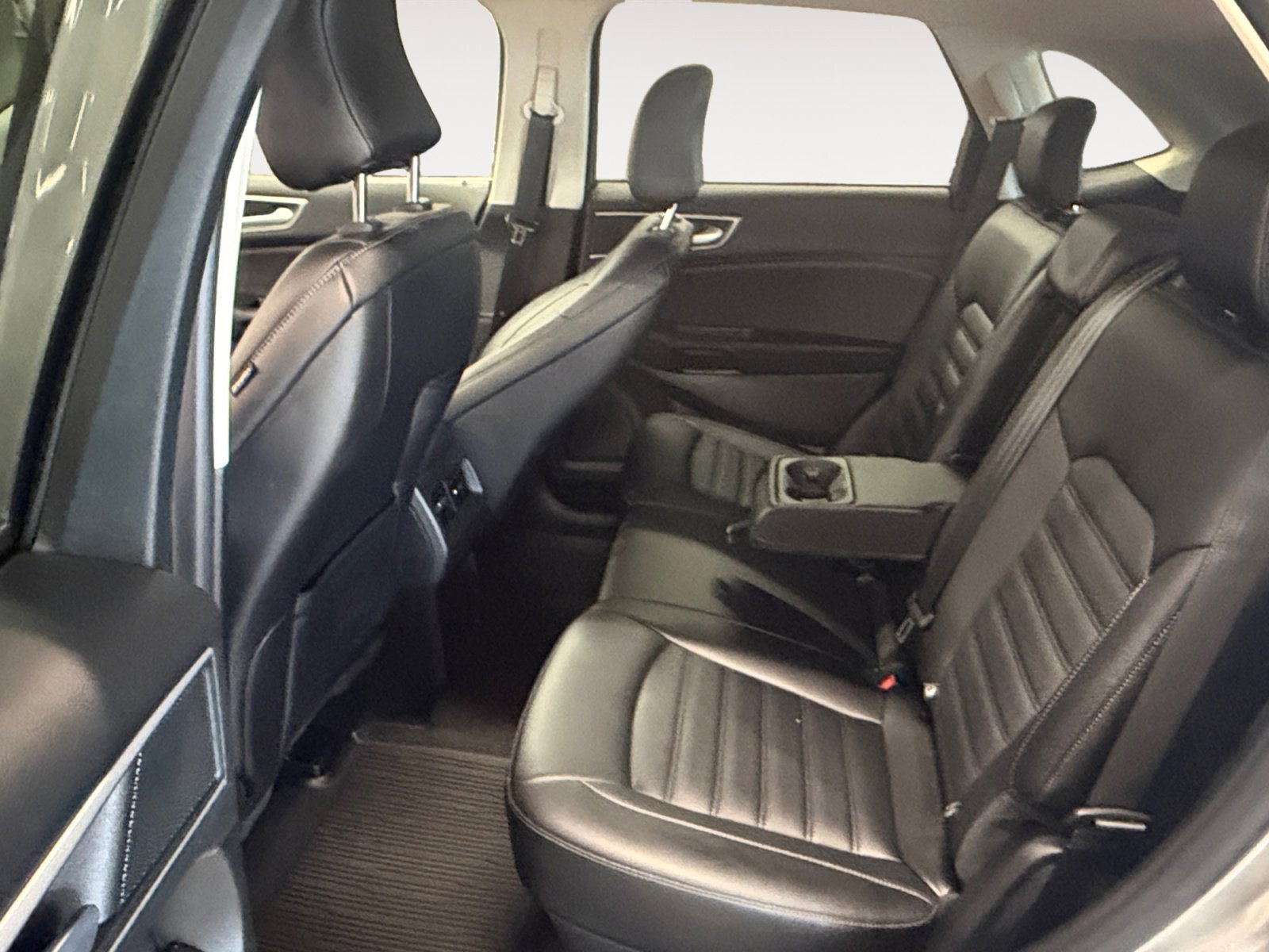 Used 2024 Silver Metallic Ford SEL image 22