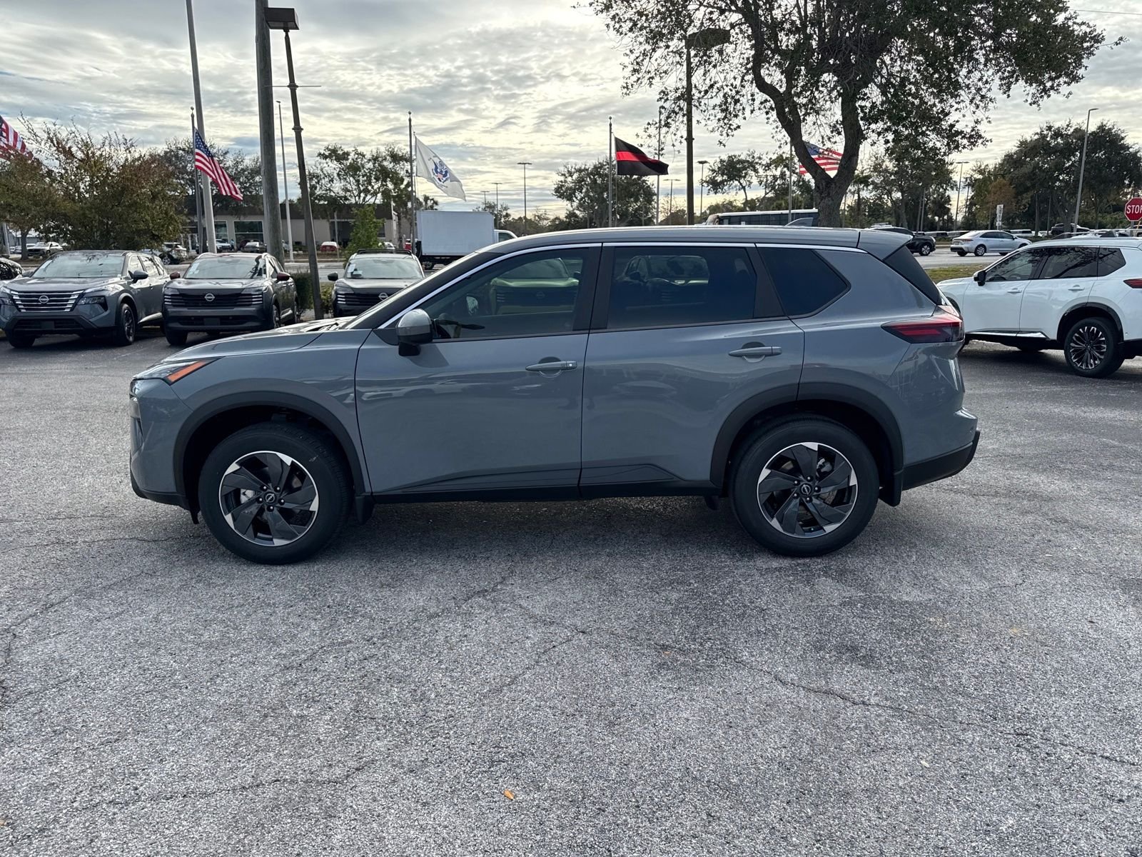 New 2026 Nissan Rogue SV 4D Sport Utility
