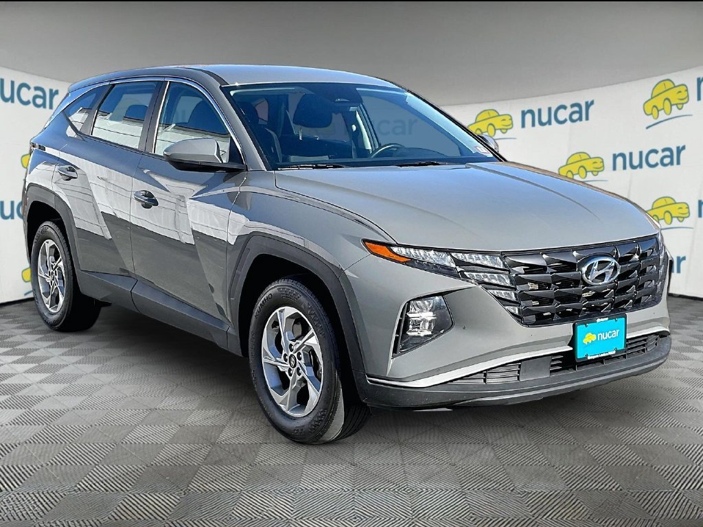 Used 2024 Hampton Gray Hyundai SE image 1