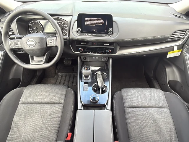 2026 Nissan Rogue SV - Photo 12