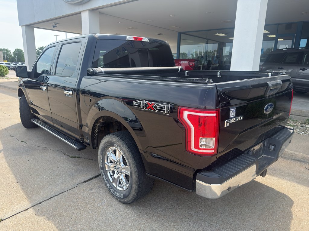Used 2017 Shadow Black Ford XLT image 8