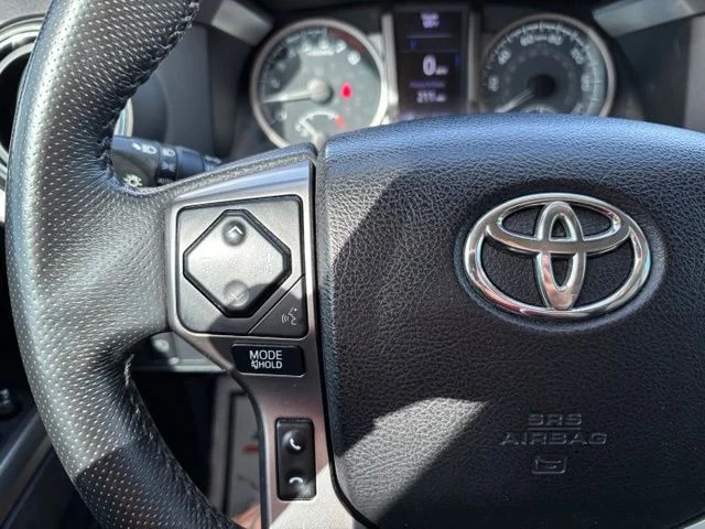 Used 2021 White Toyota SR5 image 24
