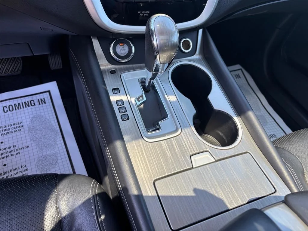 Used 2016 Gray Nissan SL image 19