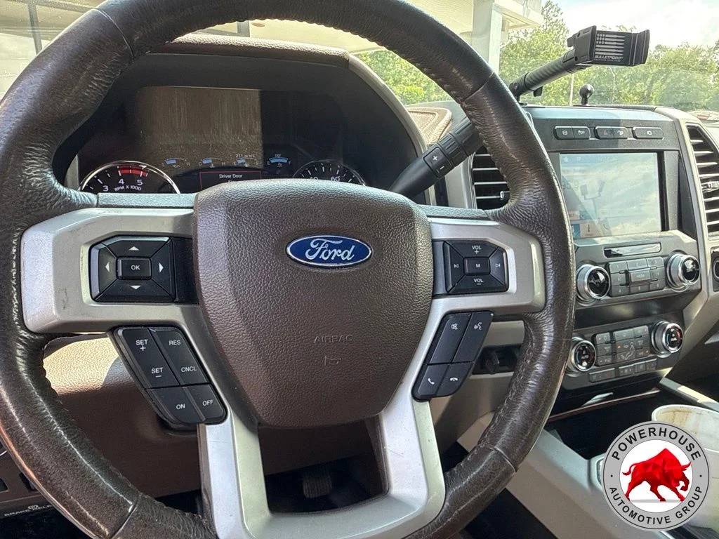 Used 2019 White Ford King Ranch image 17