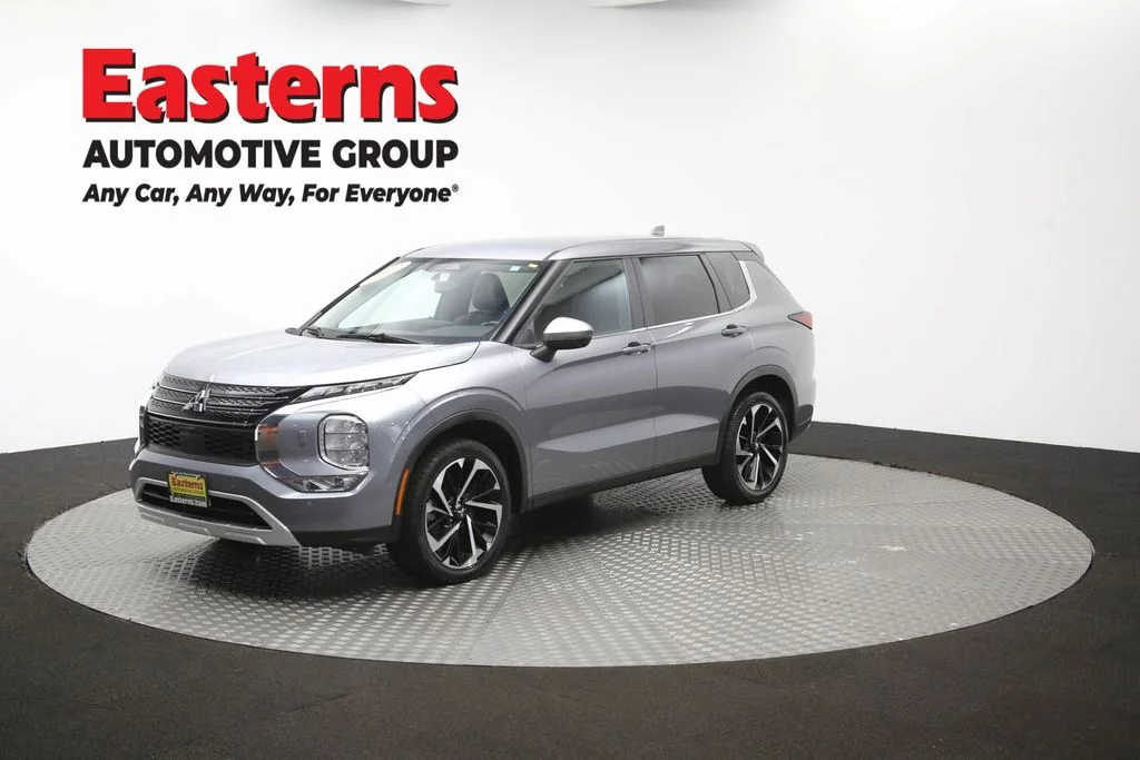 Used 2024 Gray Mitsubishi SE image 56