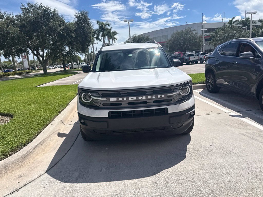 Used 2023 Oxford White Ford Big Bend image 4