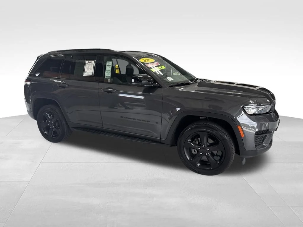 2025 Jeep Grand Cherokee Altitude - Photo 5