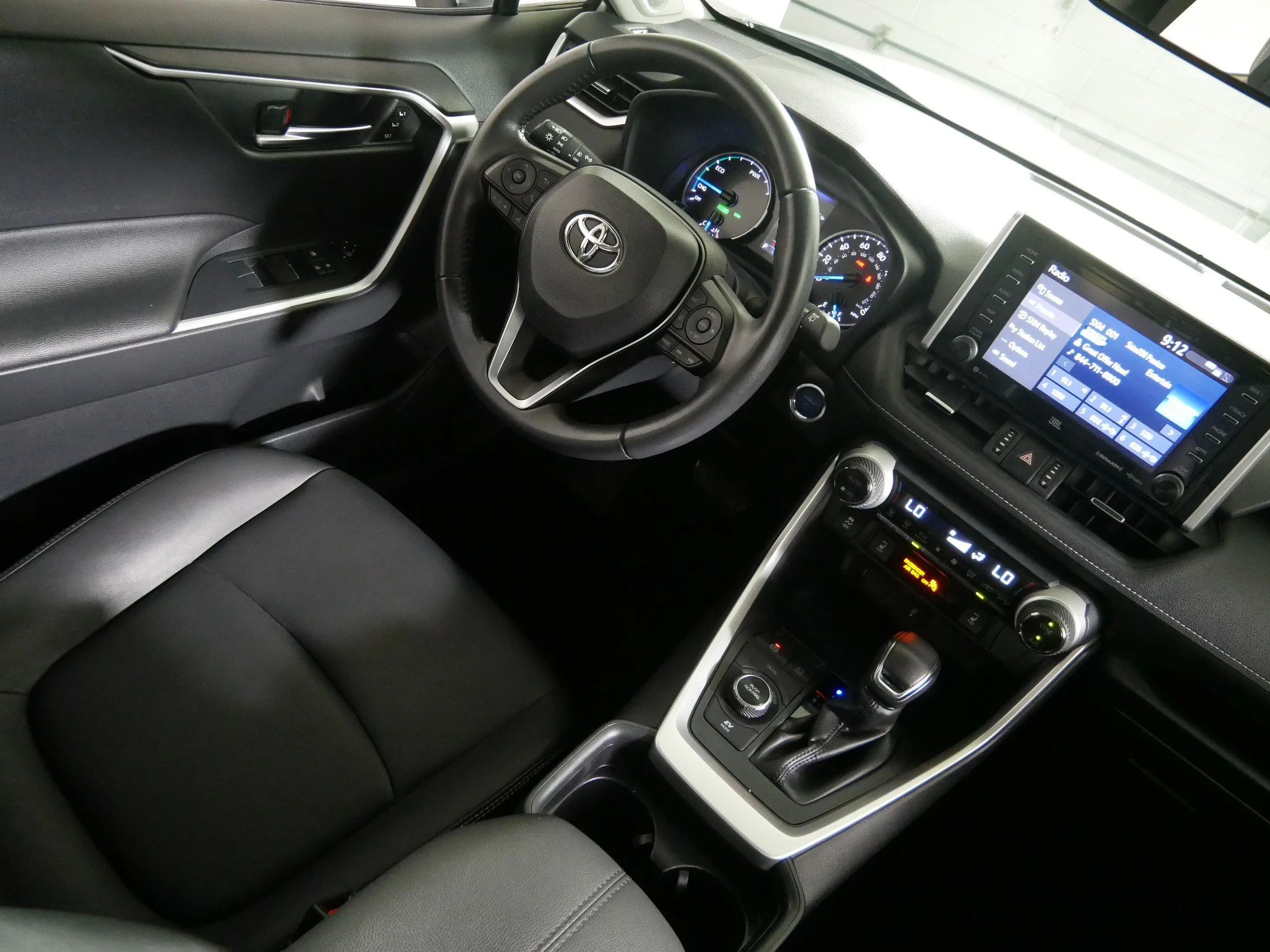 Used 2021 Silver Sky Metallic Toyota Hybrid XLE Premium image 9
