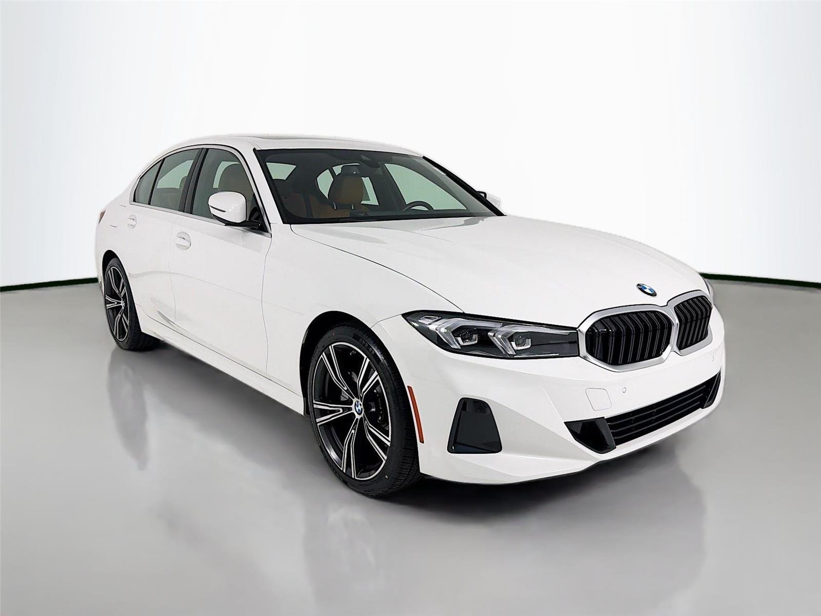 Used 2024 Alpine White BMW 330i image 26