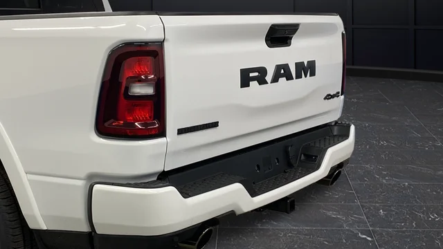 New 2026 Bright White Clear-Coat Exterior Paint RAM Big Horn/Lone Star image 42
