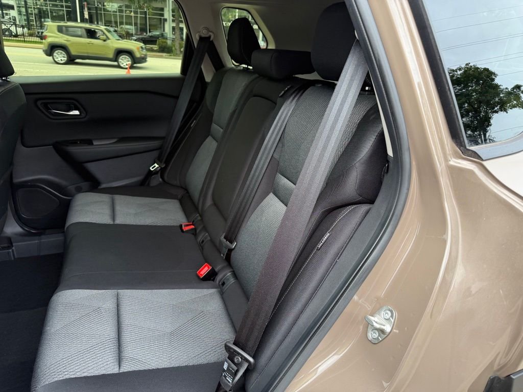 Used 2024 Beige/tan Nissan SV image 7