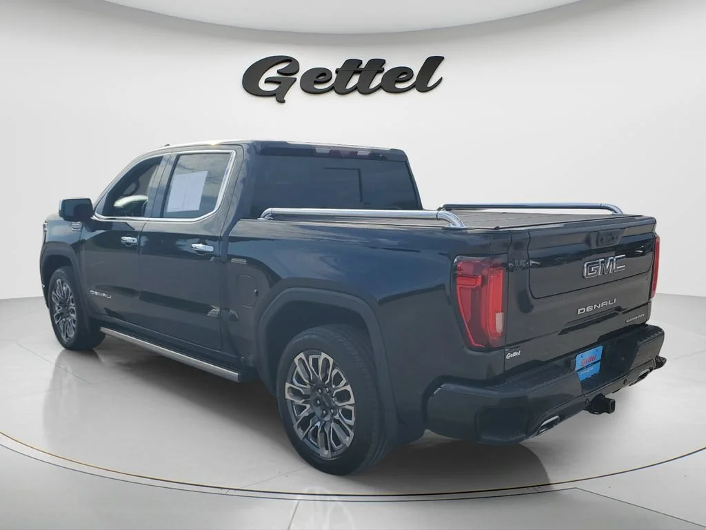 Used 2024 Onyx Black GMC Denali Ultimate image 7