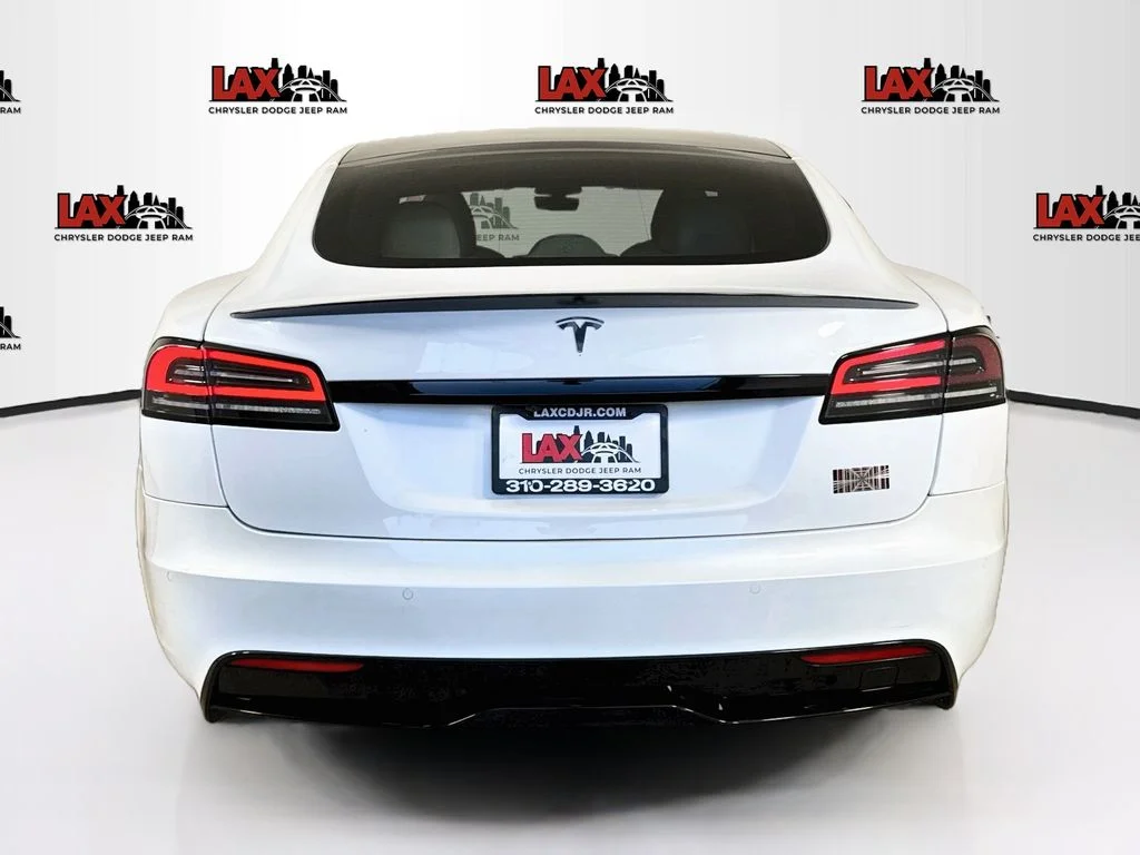 Used 2023 White Tesla Plaid image 6