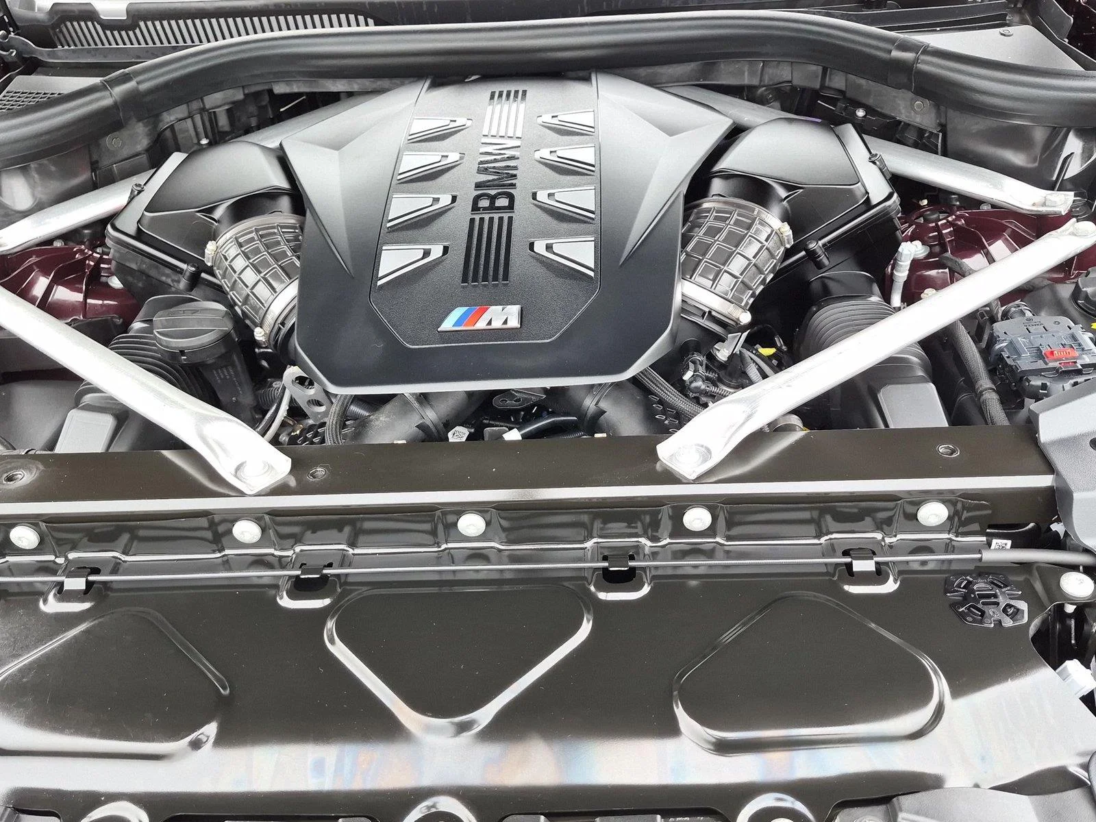 Used 2025 Ametrin Metallic BMW M60i image 38