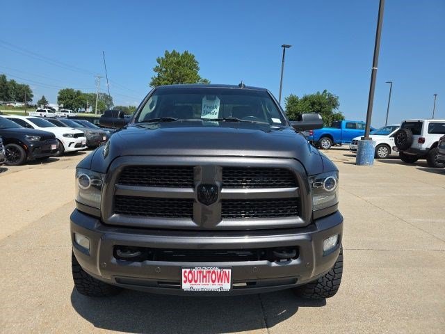 Used 2017 Granite Crystal Metallic Clearcoat Ram Laramie image 2