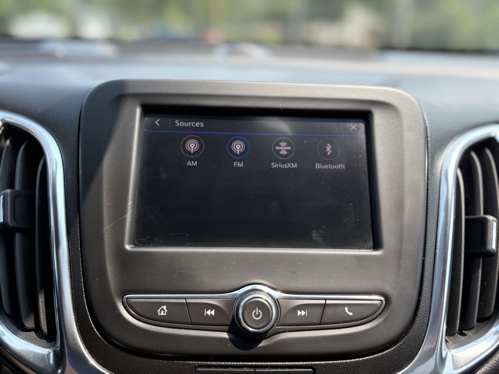 Used 2022 Iron Gray Metallic Chevrolet LT image 5