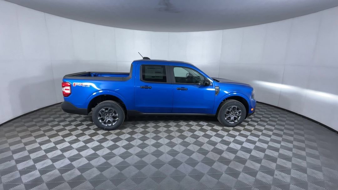New 2026 Velocity Blue Ford XLT image 9