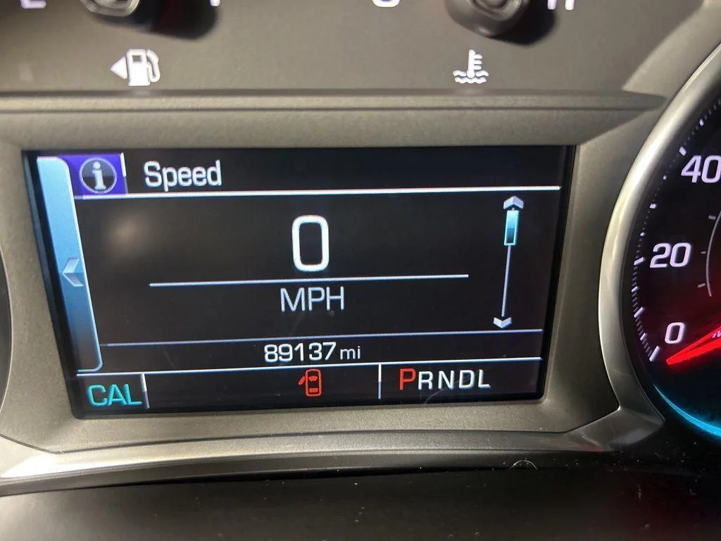 Used 2019 Silver Ice Metallic Chevrolet LT image 20