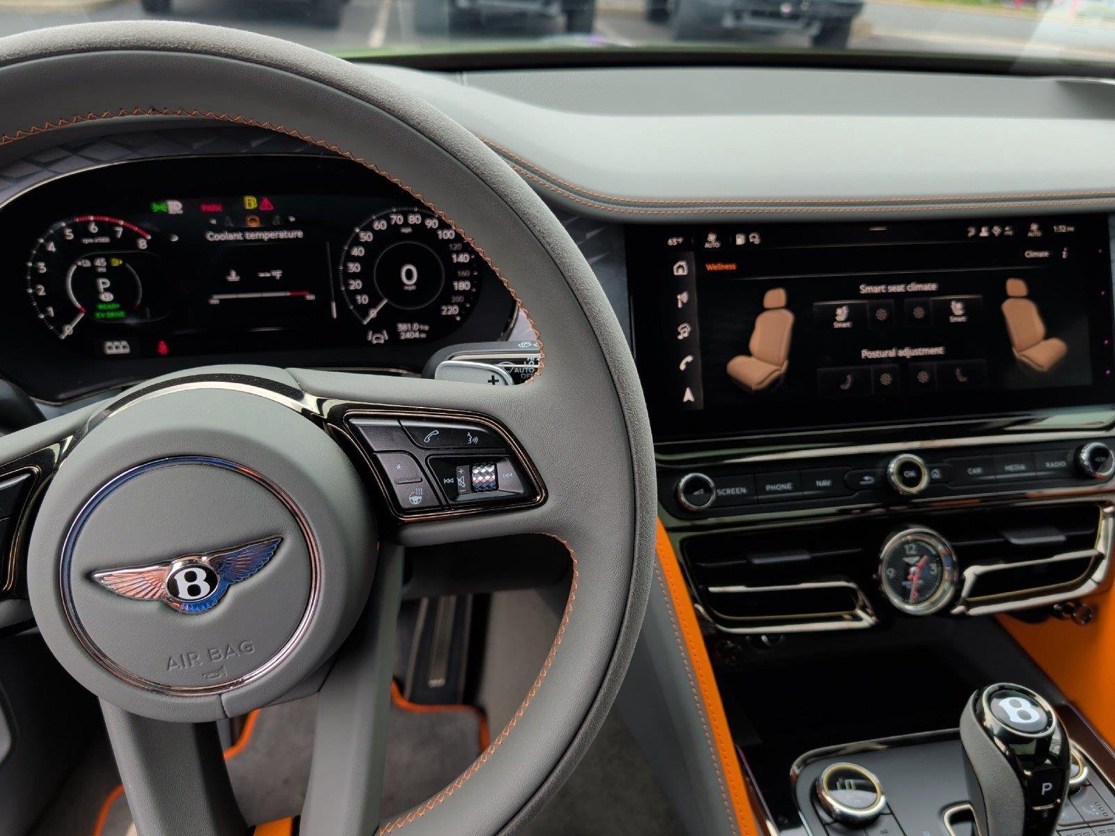 2025 Bentley Flying Spur Speed - Photo 8