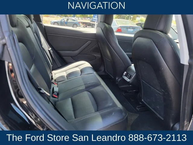 Used 2019 Midnight Silver Metallic Tesla Standard Range Plus image 9