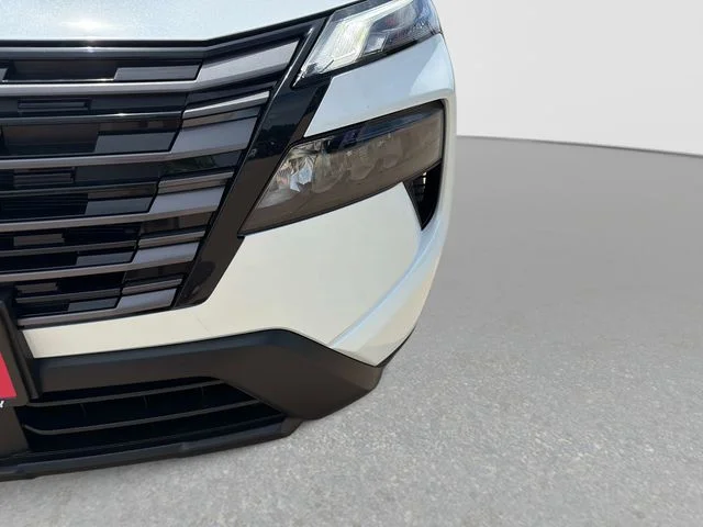 New 2026 White Nissan SV image 10