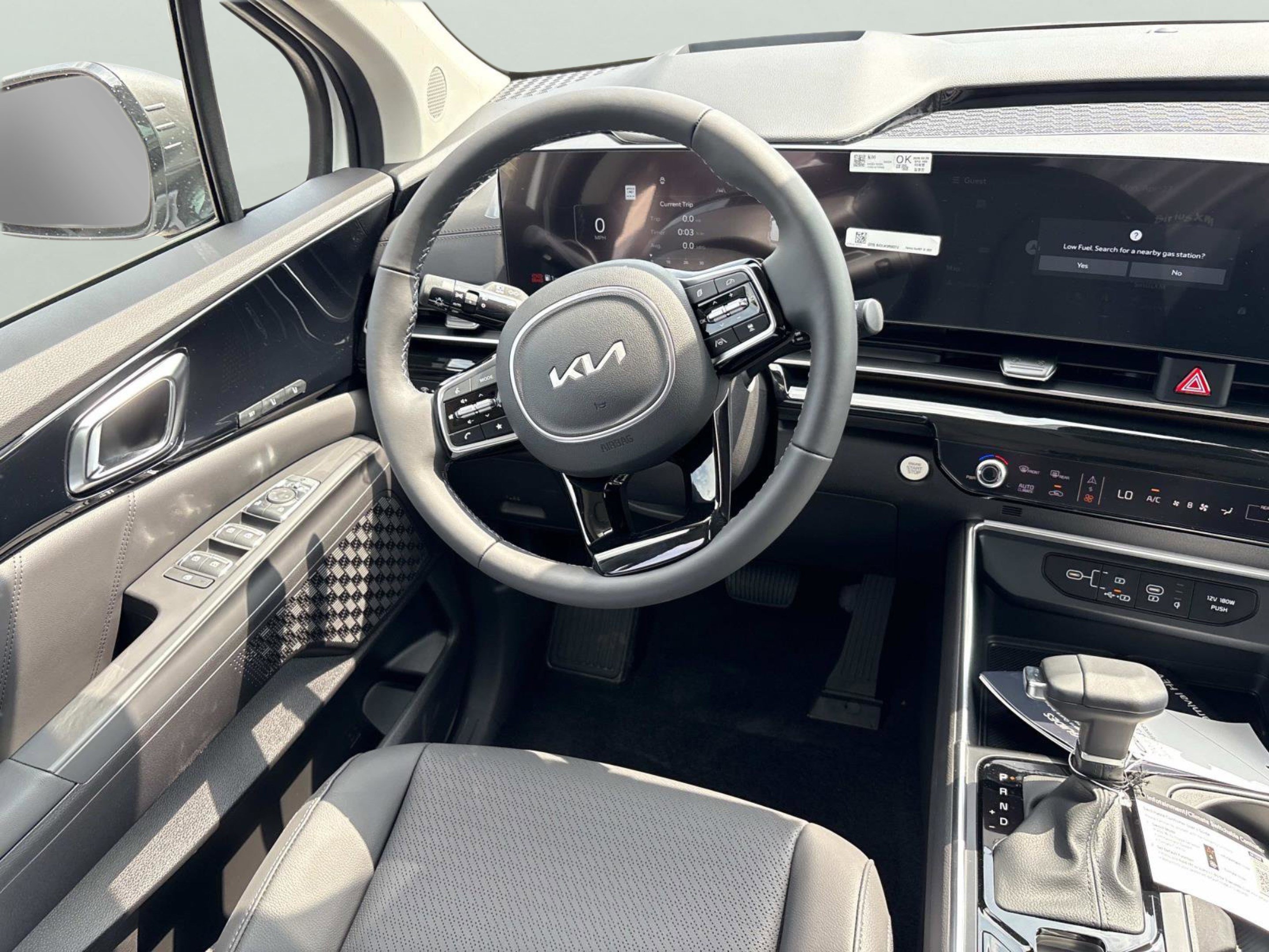 New 2026 Snow White Pearl Kia SX Prestige image 11
