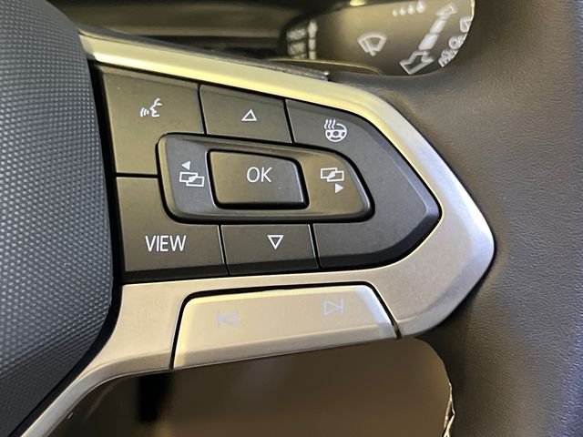 New 2026 Green Volkswagen 2.0T SE w/Technology image 15