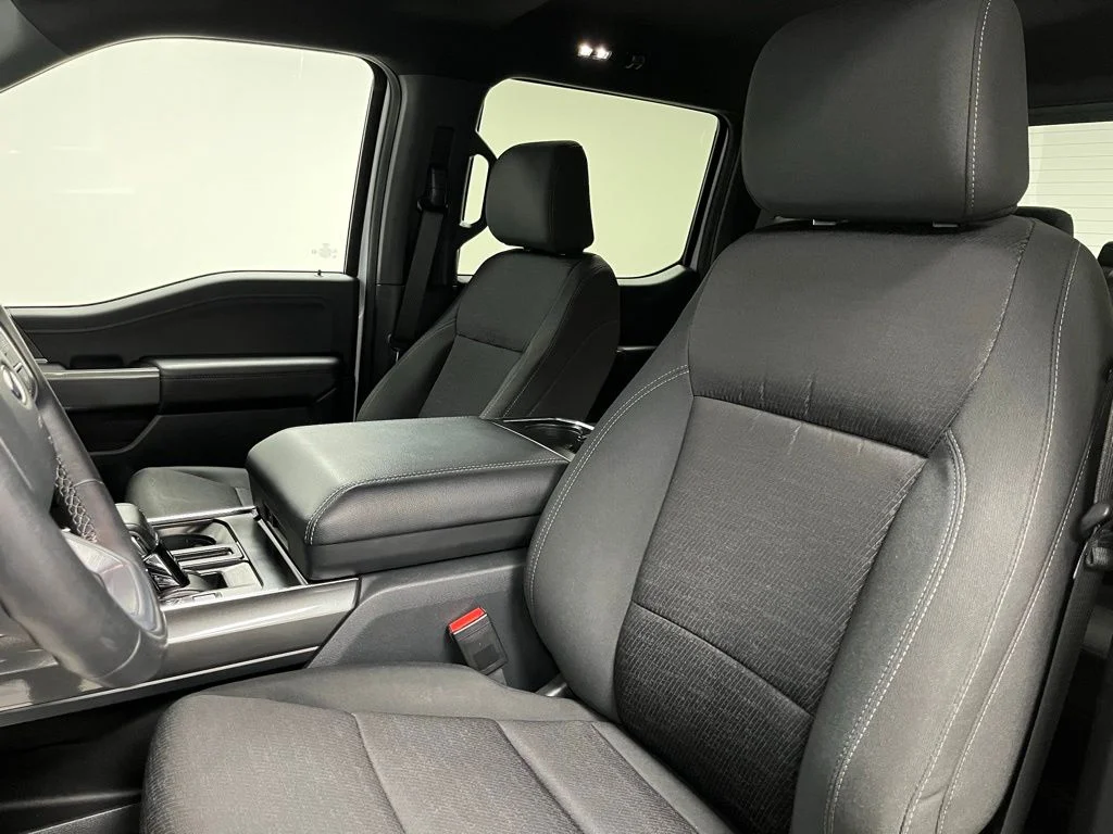 Used 2023 White Ford XLT image 22