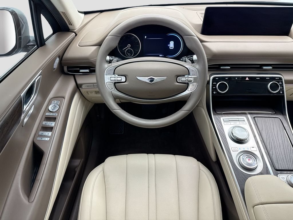 Used 2024 Silver Genesis 2.5T image 10