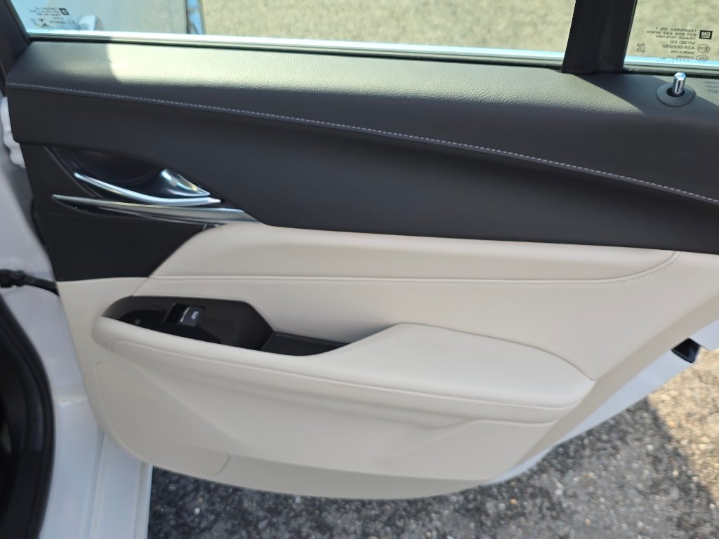 Certified Used 2023 Crystal White Tricoat Cadillac Premium Luxury image 23