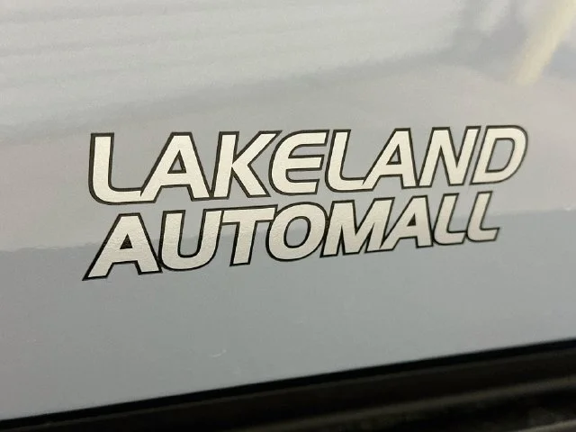 New 2027 Gray Ford Lariat image 29