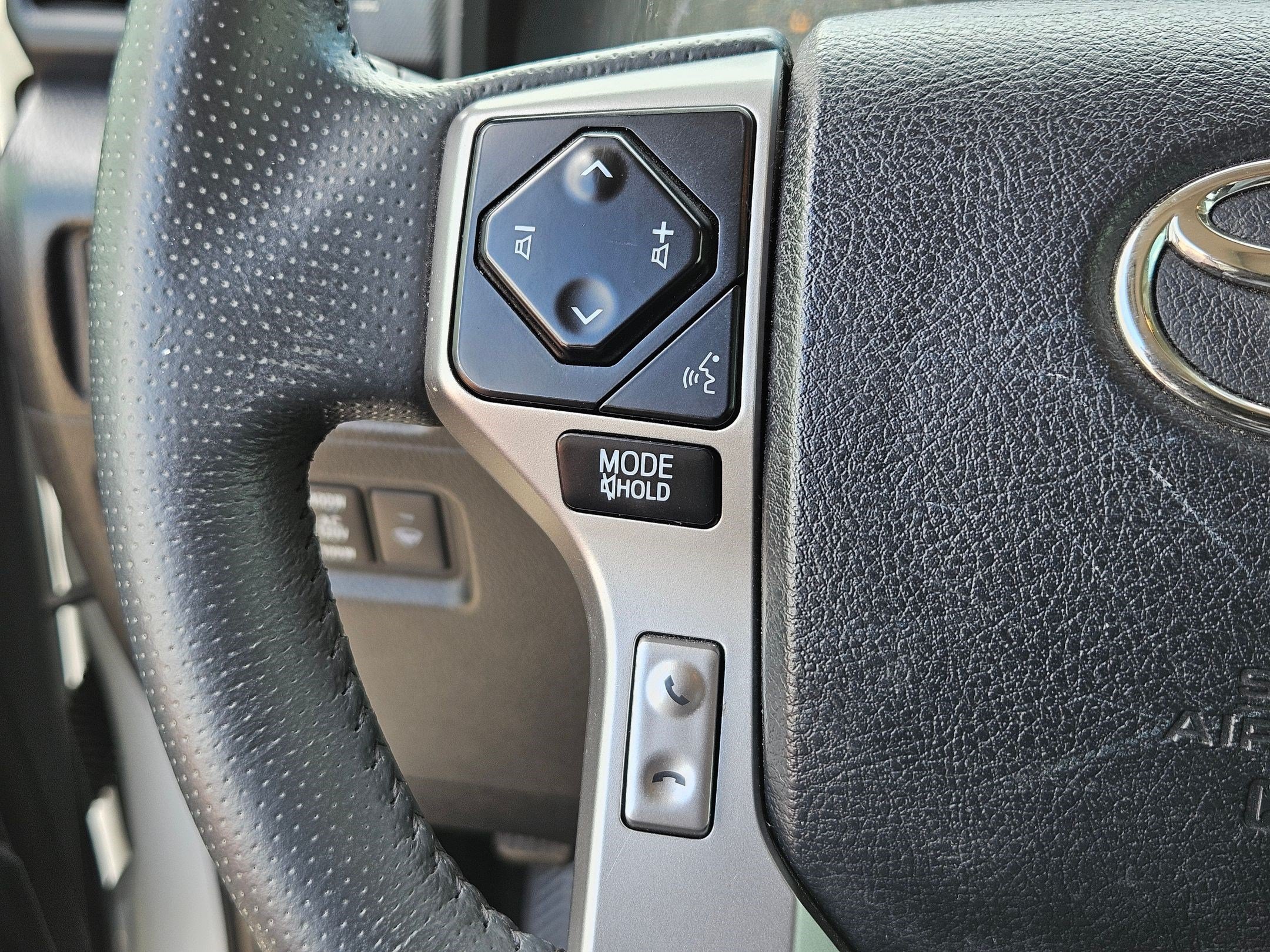 Used 2022 Blue Toyota SR5 Premium image 15