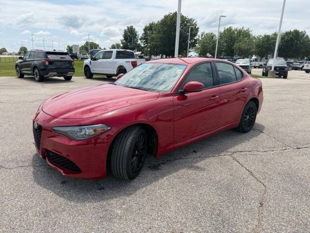 Used 2022 Rosso Alfa Romeo Sprint image 5