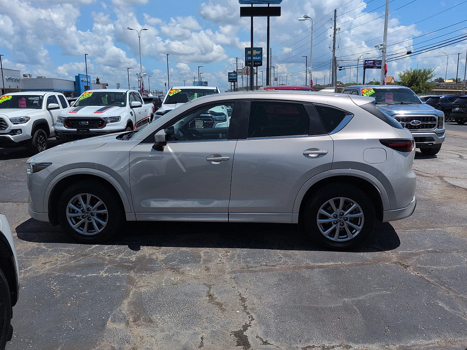 Used 2025 Platinum Quartz Metallic Mazda 2.5 S Preferred Package image 4