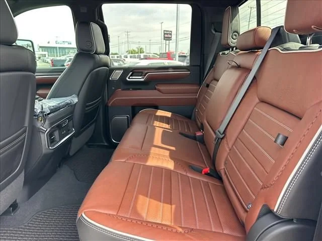 New 2026 Glacier White Tricoat GMC Denali Ultimate image 24
