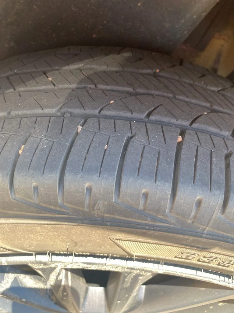 Used 2022 Redline Pearlcoat Jeep Limited image 8