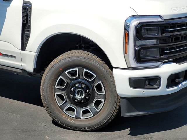 New 2025 Star White Metallic Tri-Coat Ford F-250® Platinum® image 32