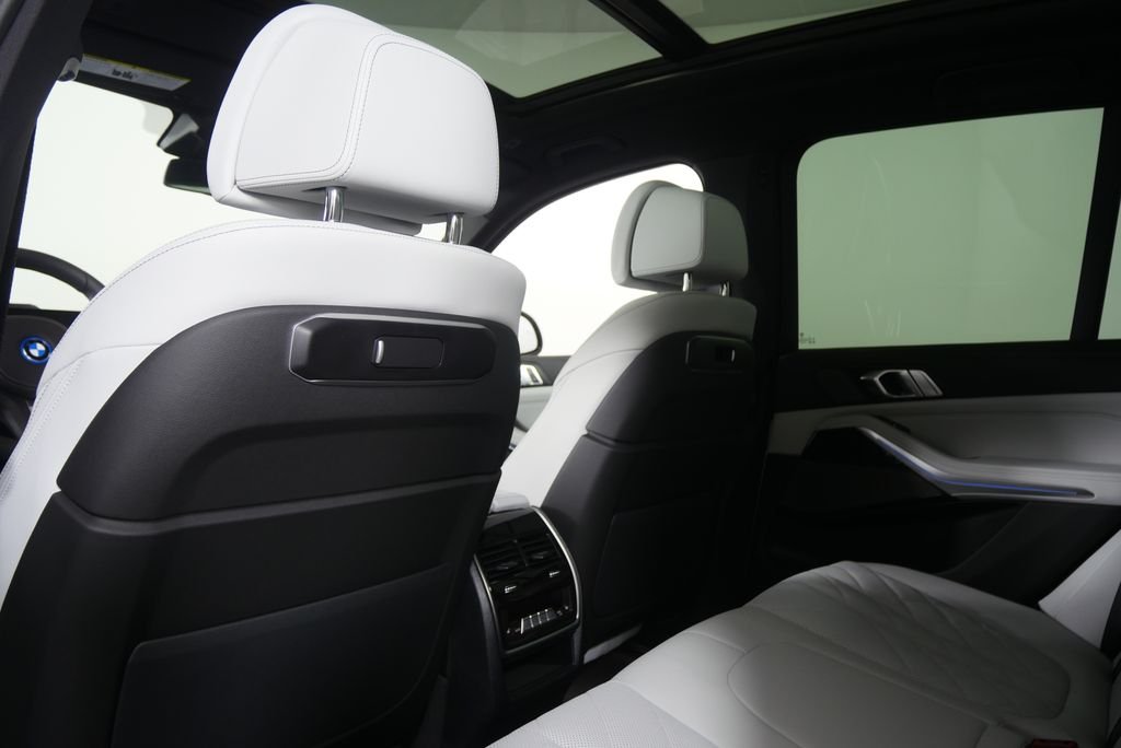 New 2026 Alpine White BMW xDrive50e image 16