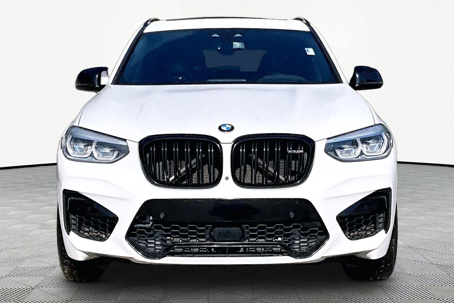 Used 2021 Alpine White BMW  image 3