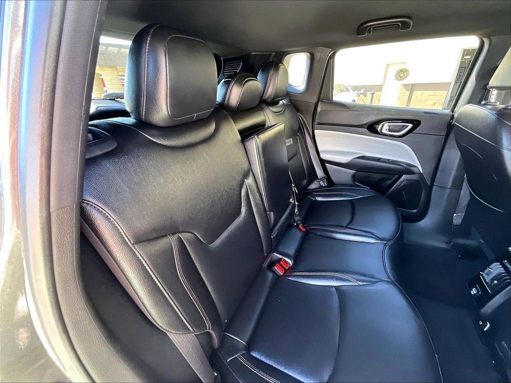 Used 2024 Gray Jeep Limited image 16