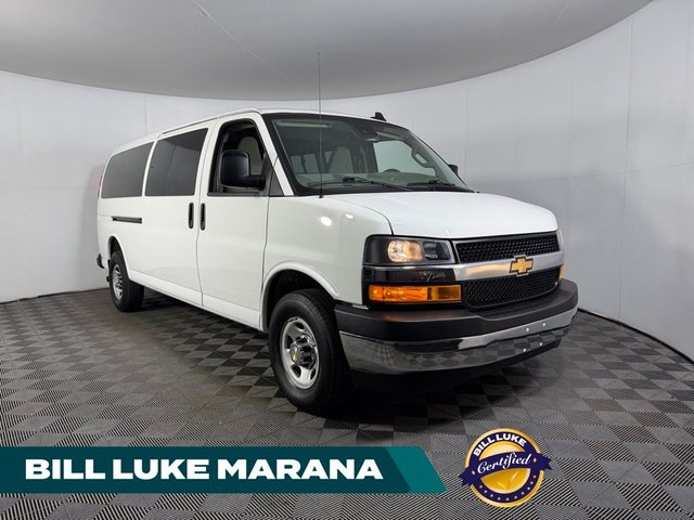 2025 Chevrolet Express 3500 LT