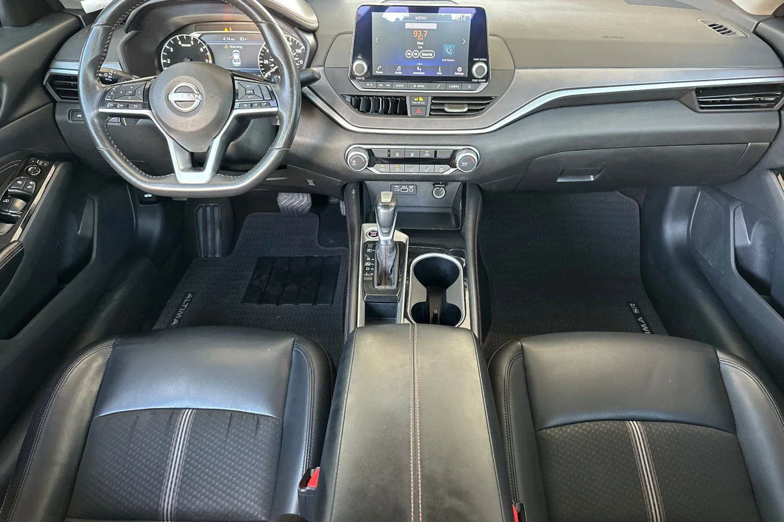 Used 2023 Blue Nissan 2.5 SR image 13
